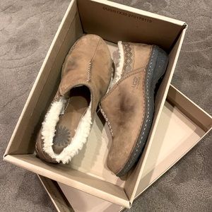 UGG slip on shoes